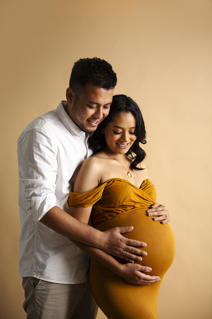 Studio Maternity