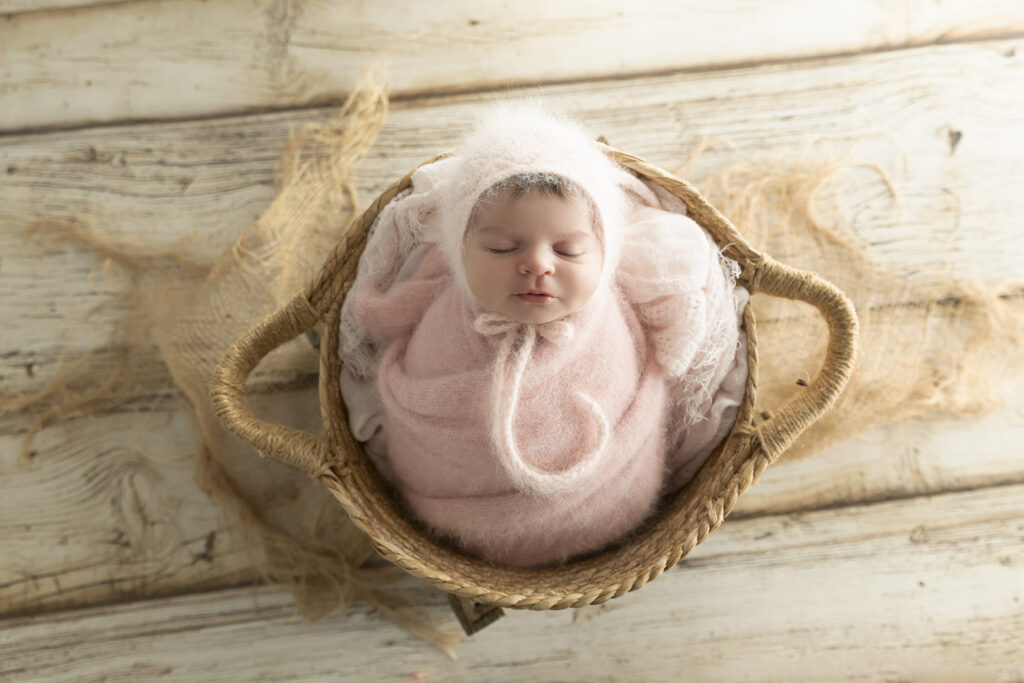 Newborn Studio